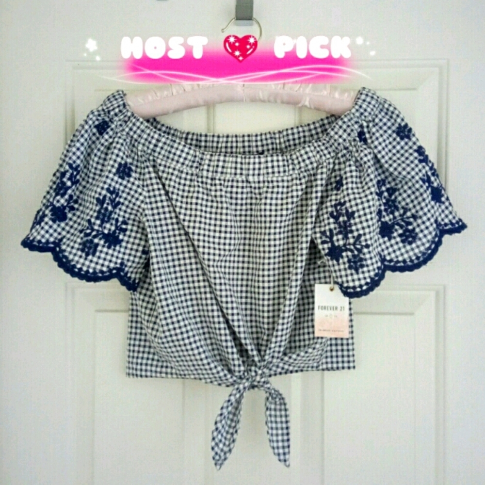 🎊HP🎊 Forever 21 Off the Shoulder Cropped Blouse